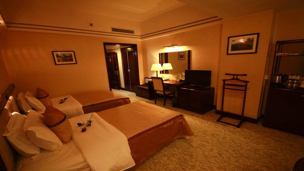 Kunming Zhongyu Hotel מראה חיצוני תמונה