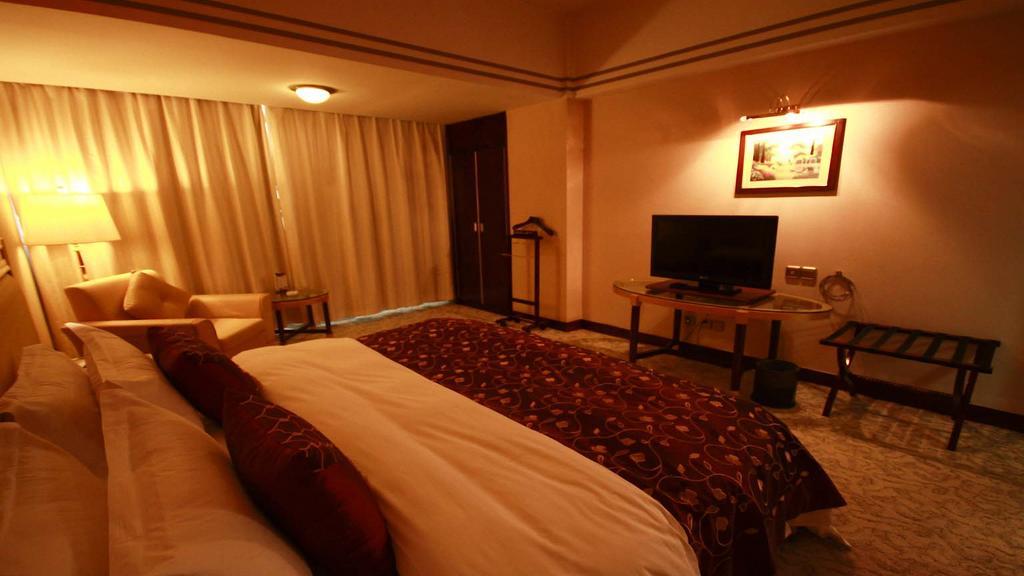 Kunming Zhongyu Hotel מראה חיצוני תמונה