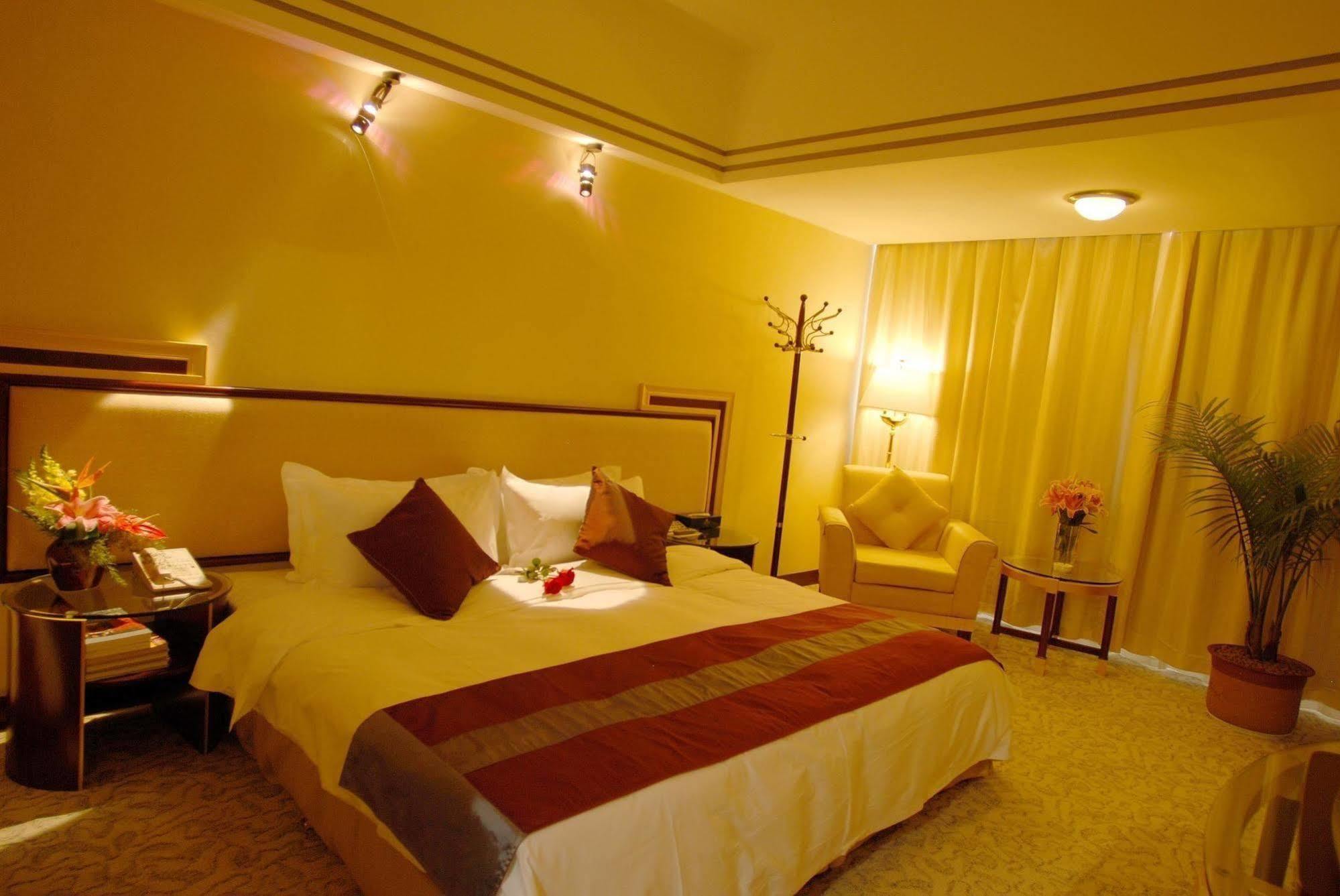 Kunming Zhongyu Hotel מראה חיצוני תמונה