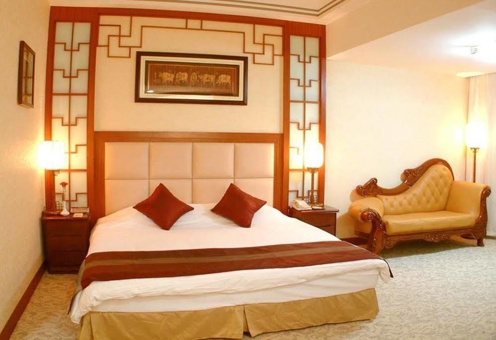 Kunming Zhongyu Hotel מראה חיצוני תמונה